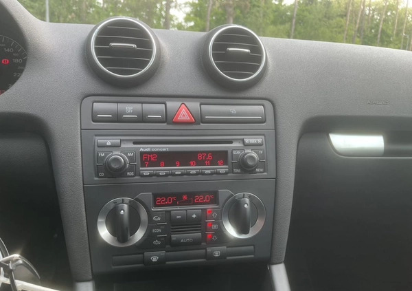Audi A3 cena 16000 przebieg: 207000, rok produkcji 2005 z Hajnówka małe 106